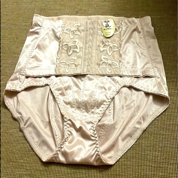 NEW SHAPEWEAR UNDERWEAR (Beige) - Picture 1 of 2